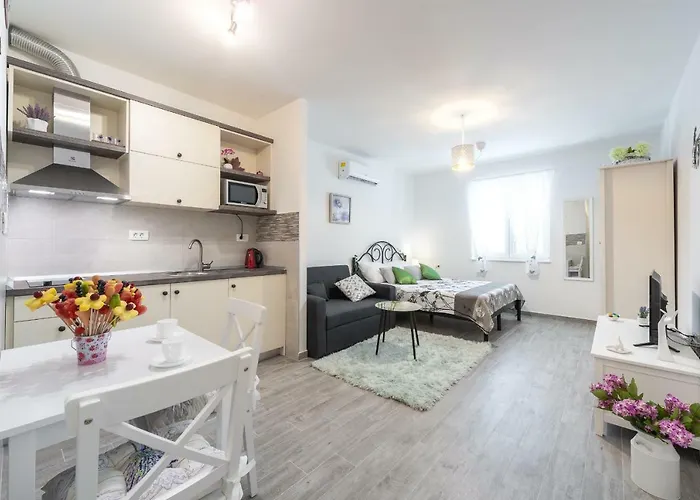 New Studio Apartment Teba